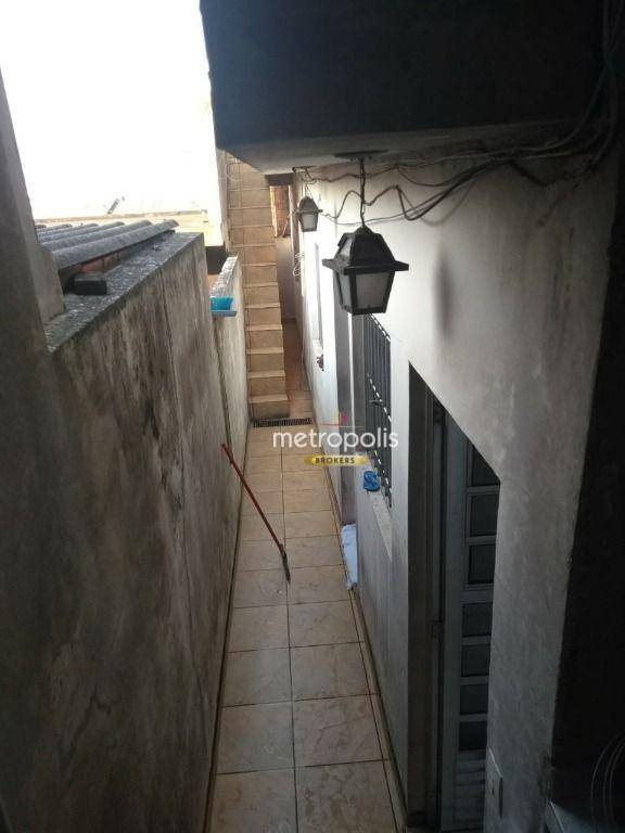 Sobrado à venda com 4 quartos, 200m² - Foto 18