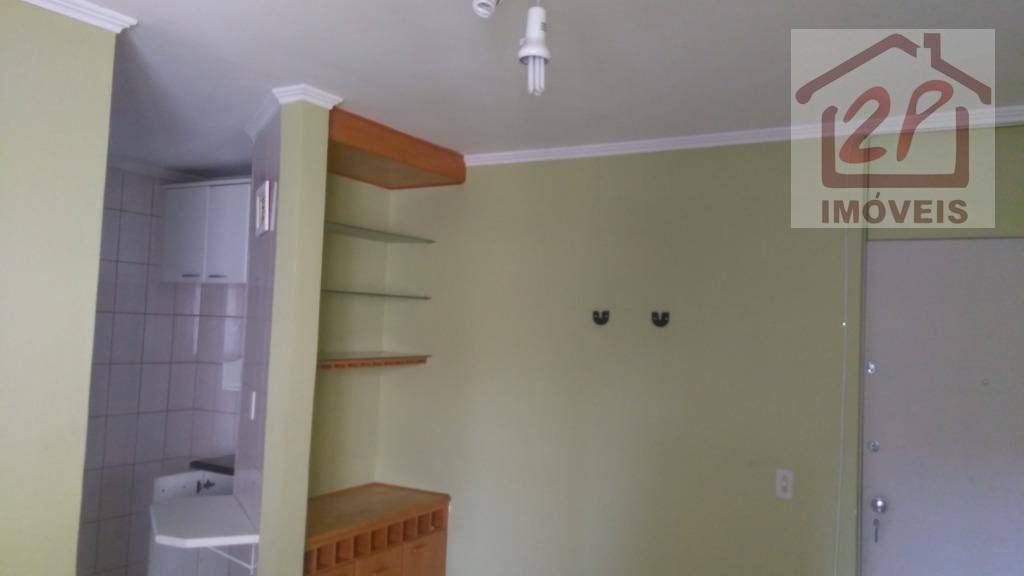 Apartamento à venda com 2 quartos, 47m² - Foto 10