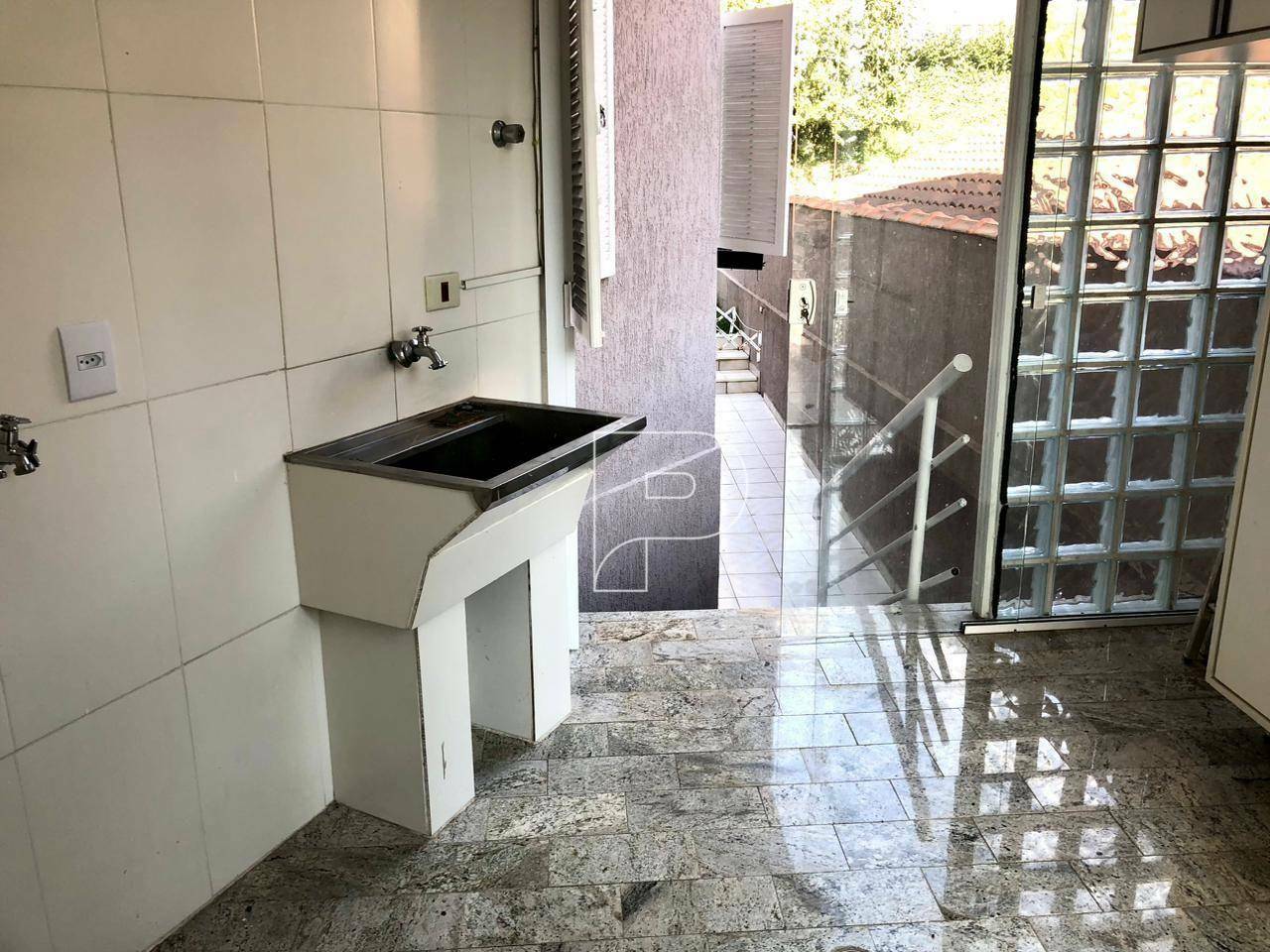 Casa de Condomínio à venda com 4 quartos, 260m² - Foto 17