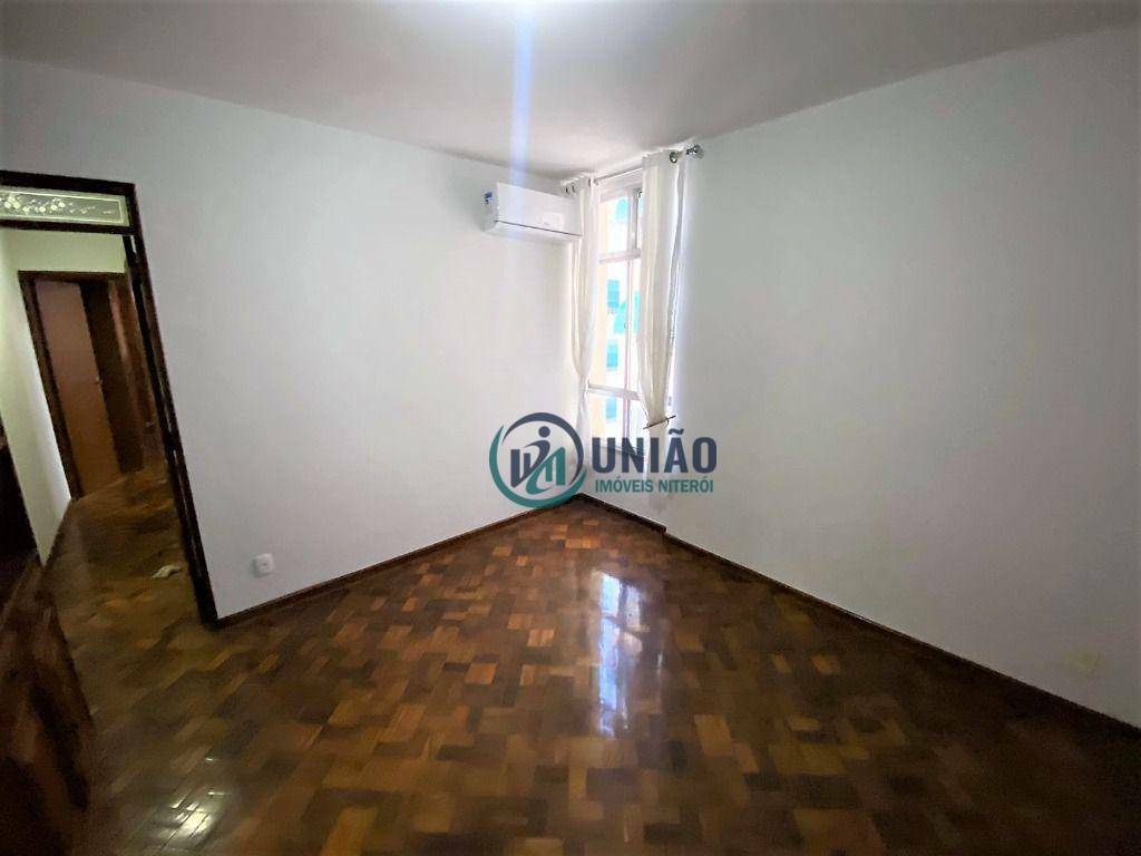 Apartamento à venda com 2 quartos, 85m² - Foto 6