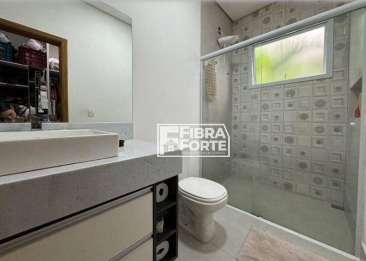 Casa de Condomínio à venda com 3 quartos, 212m² - Foto 26