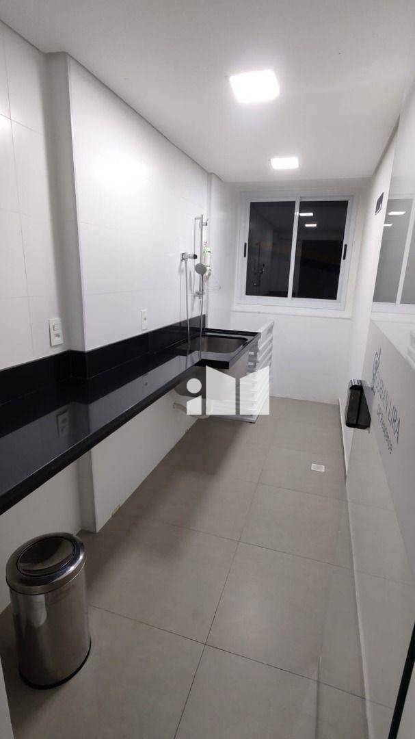 Apartamento para alugar com 2 quartos, 65m² - Foto 12