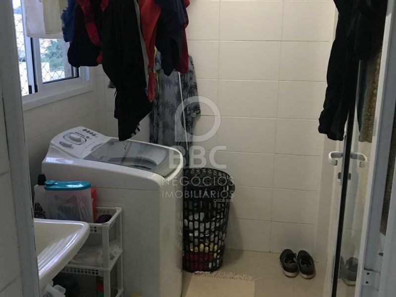 Apartamento à venda com 3 quartos, 97m² - Foto 8