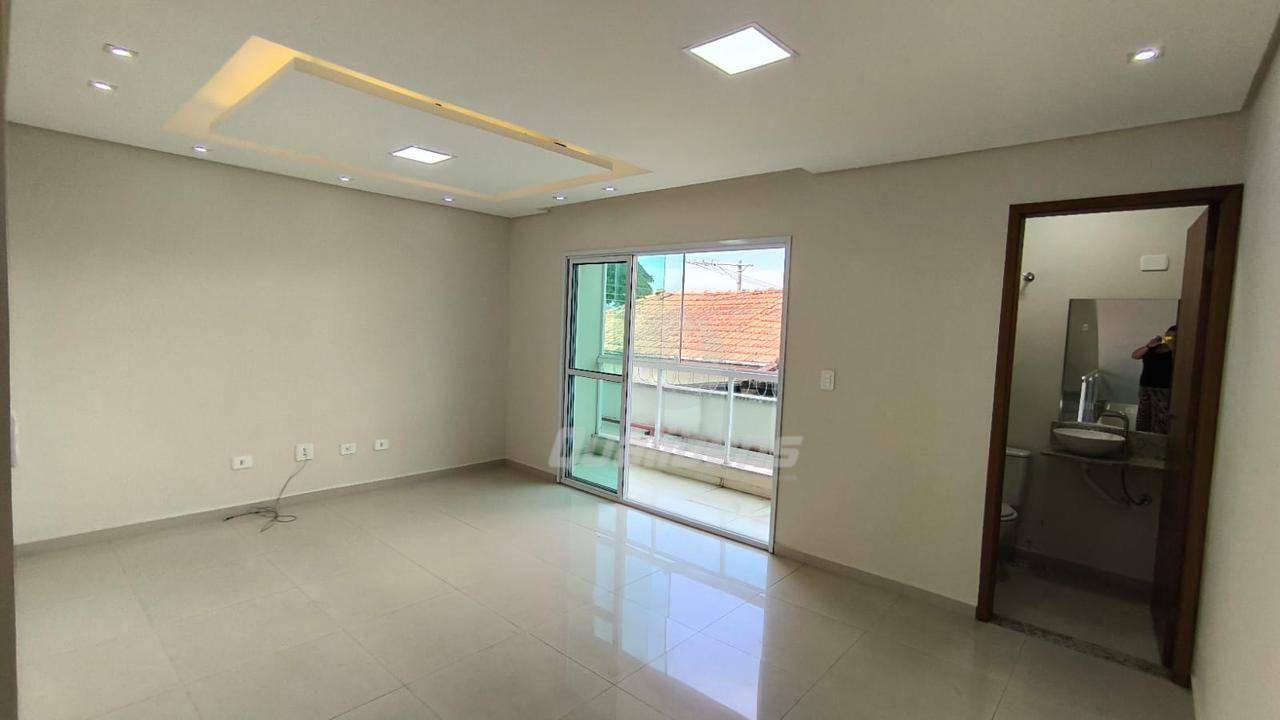 Sobrado à venda com 3 quartos, 125m² - Foto 2