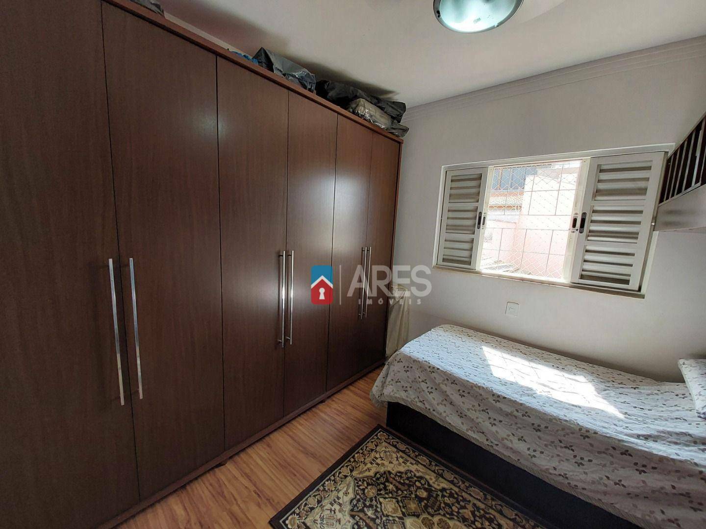 Casa à venda com 2 quartos, 142m² - Foto 14