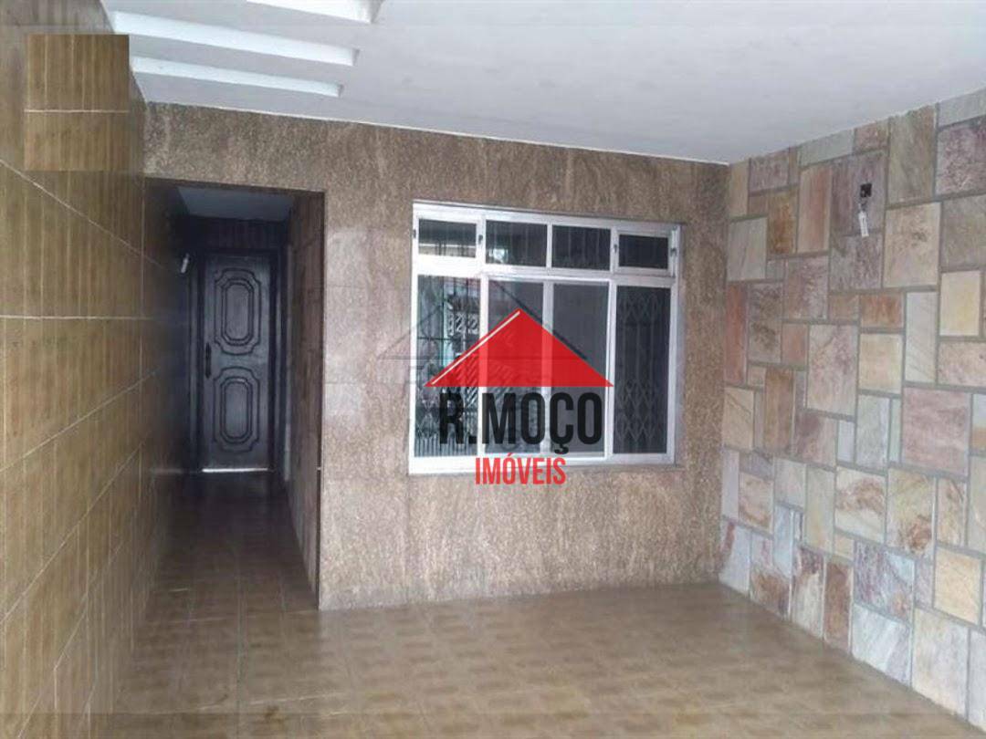 Sobrado à venda com 3 quartos, 231m² - Foto 2