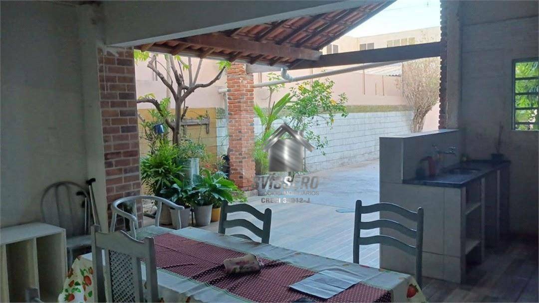 Casa, 2 quartos, 200 m² - Foto 17