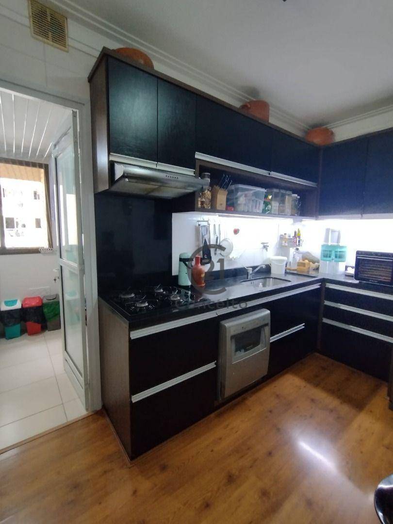 Apartamento à venda com 3 quartos, 83m² - Foto 14