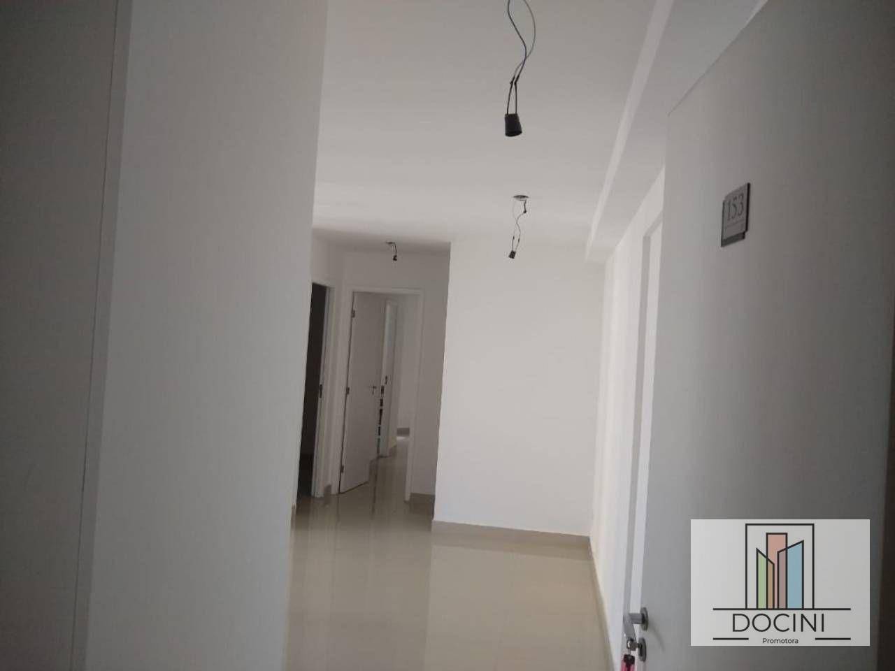 Apartamento para alugar com 2 quartos, 68m² - Foto 4