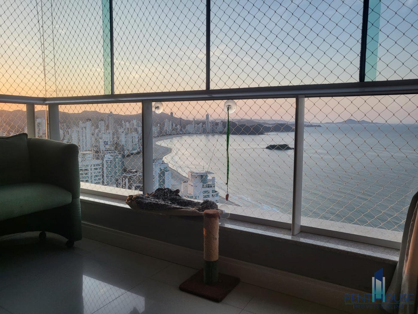 Apartamento à venda com 4 quartos, 144m² - Foto 11