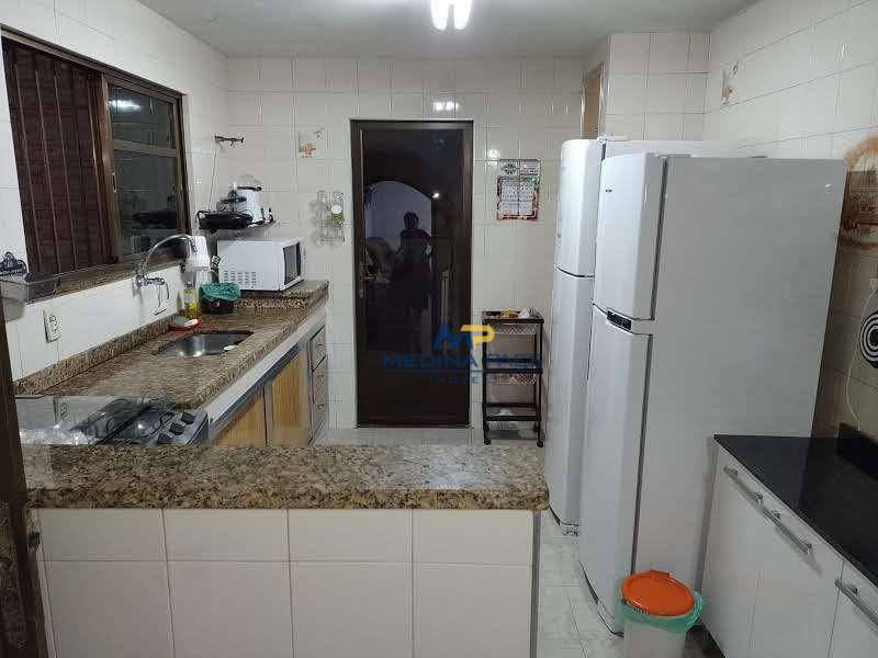 Casa à venda com 4 quartos, 150M2 - Foto 9