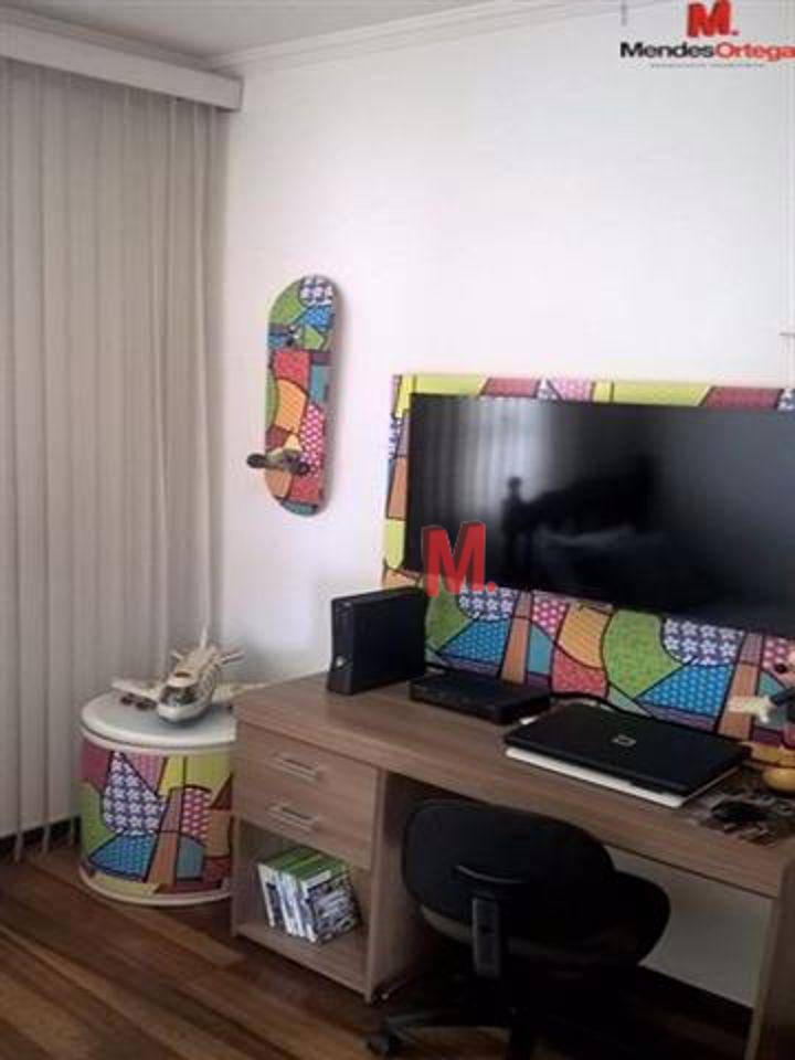 Apartamento à venda com 3 quartos, 128m² - Foto 12