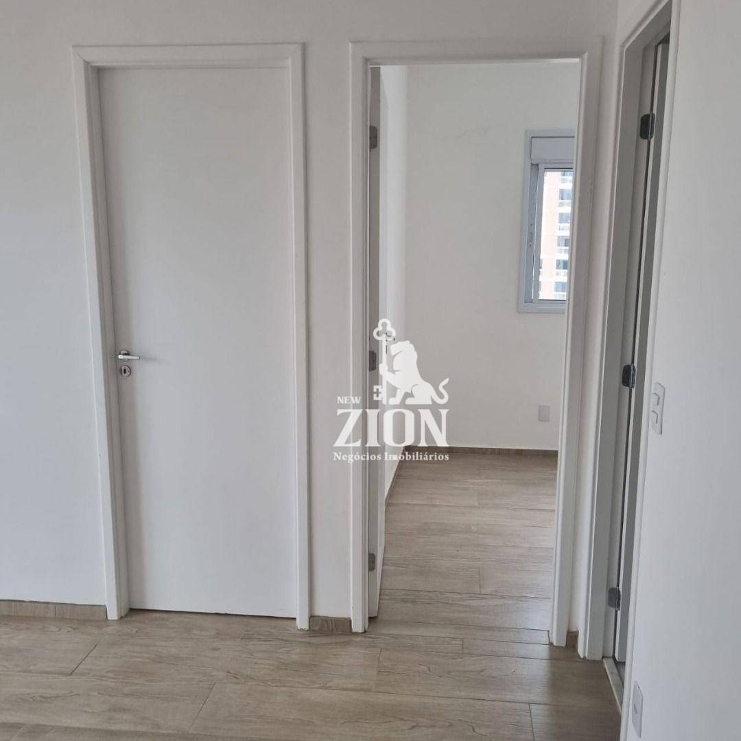 Apartamento à venda com 2 quartos, 41m² - Foto 25