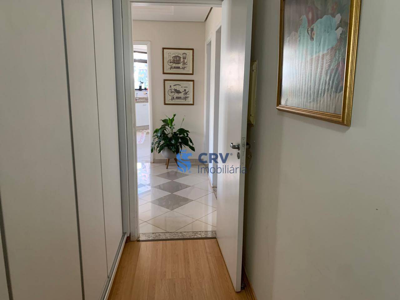 Apartamento à venda com 3 quartos, 190m² - Foto 12