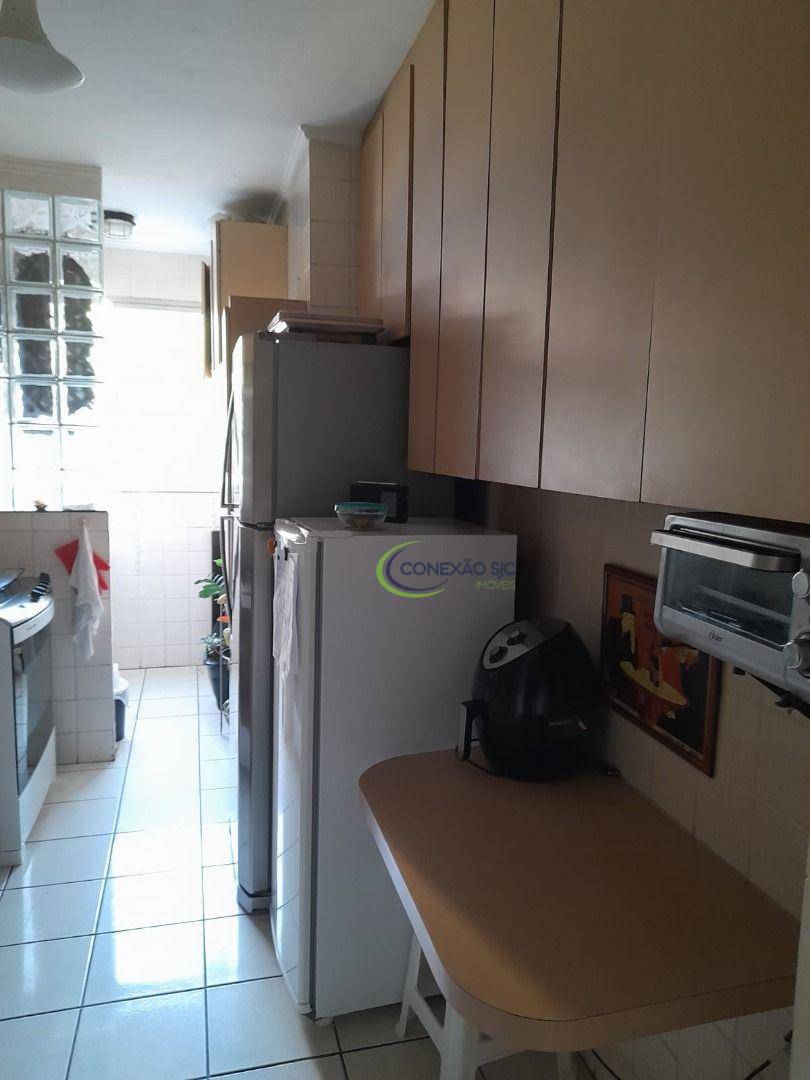 Apartamento à venda com 2 quartos, 60m² - Foto 6