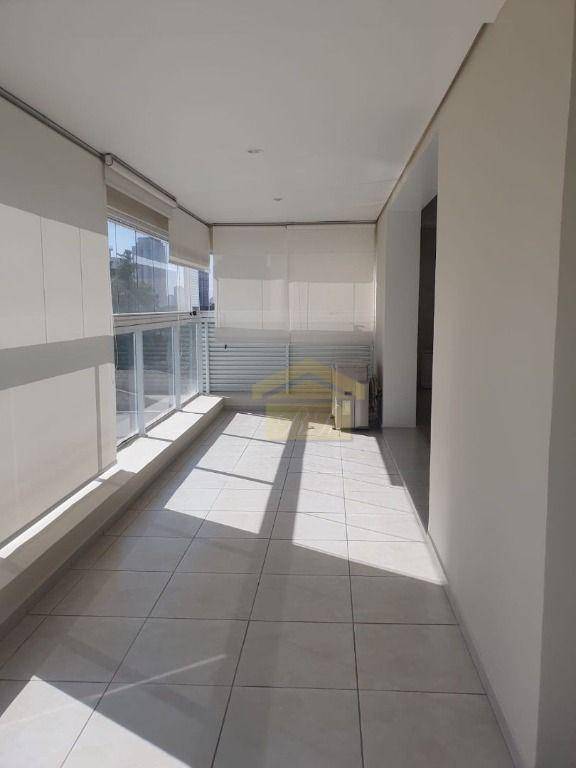 Apartamento à venda com 3 quartos, 127m² - Foto 9