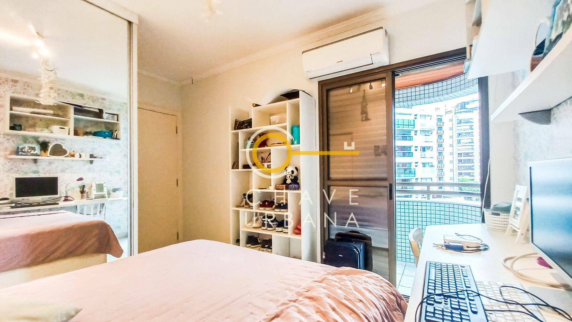 Apartamento à venda com 4 quartos, 214m² - Foto 36