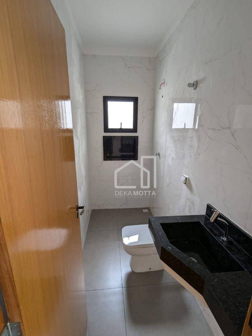 Casa à venda com 3 quartos, 110m² - Foto 4