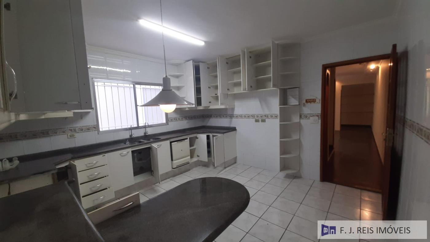 Sobrado à venda com 3 quartos, 140m² - Foto 12