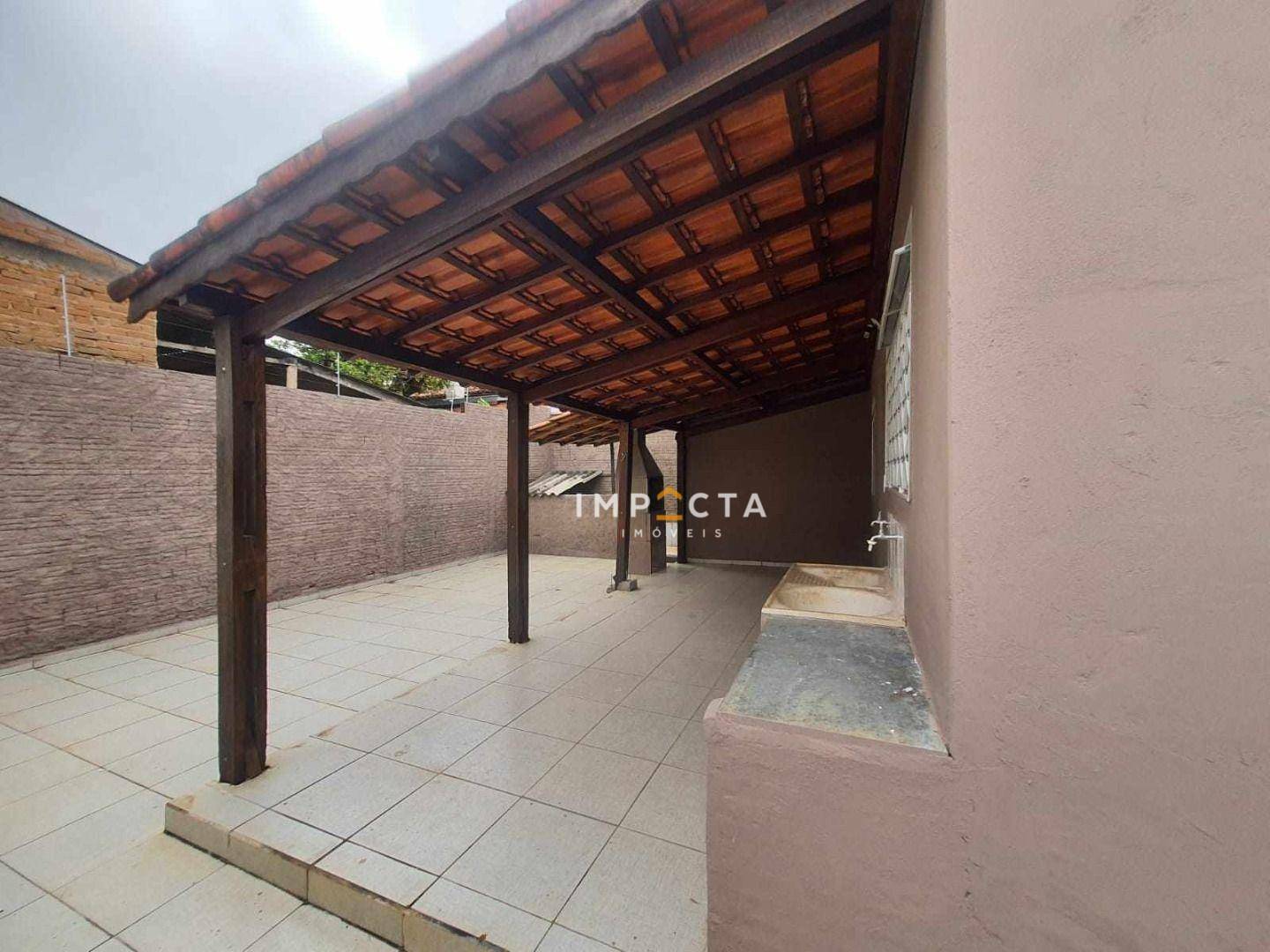 Casa à venda com 2 quartos, 200M2 - Foto 3