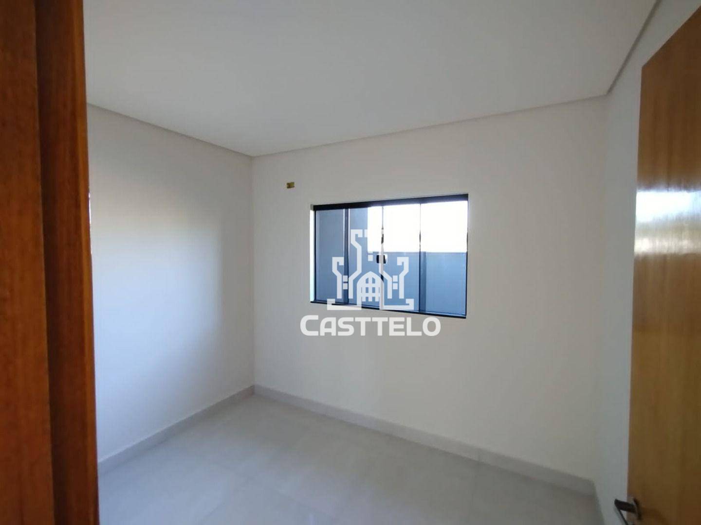 Casa à venda com 3 quartos, 76m² - Foto 5