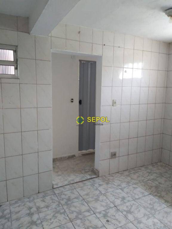 Casa para alugar com 1 quarto, 45m² - Foto 11