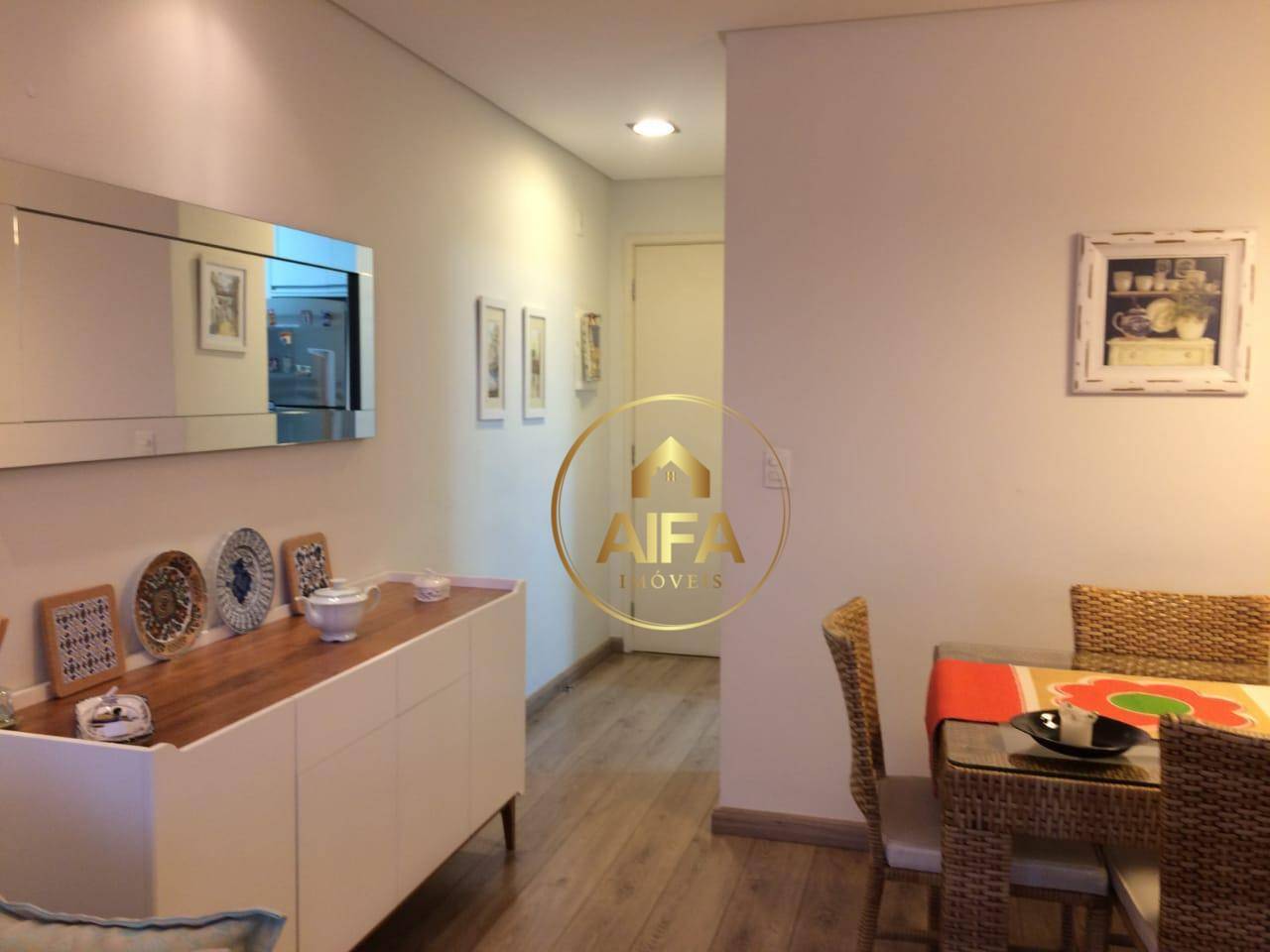 Apartamento à venda com 2 quartos, 74m² - Foto 2