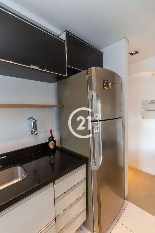 Apartamento para alugar com 2 quartos, 71m² - Foto 18