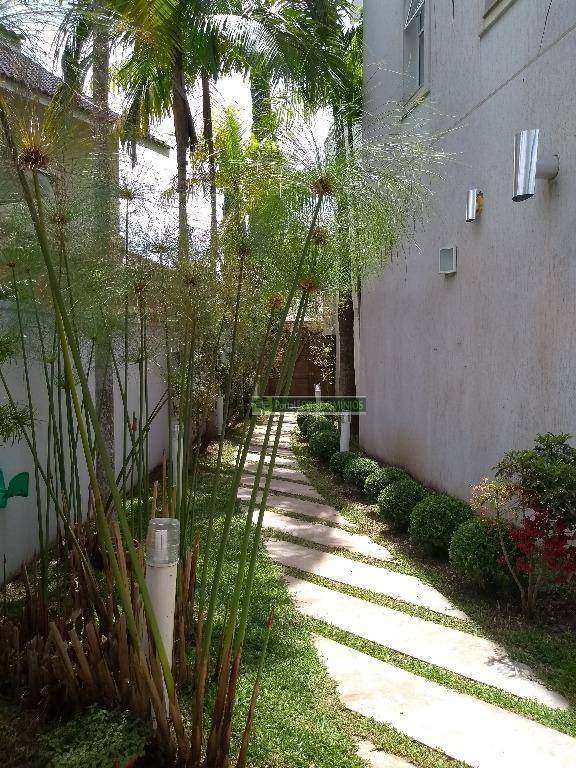 Casa de Condomínio à venda com 4 quartos, 480m² - Foto 62