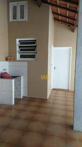 Casa à venda com 3 quartos, 250M2 - Foto 6