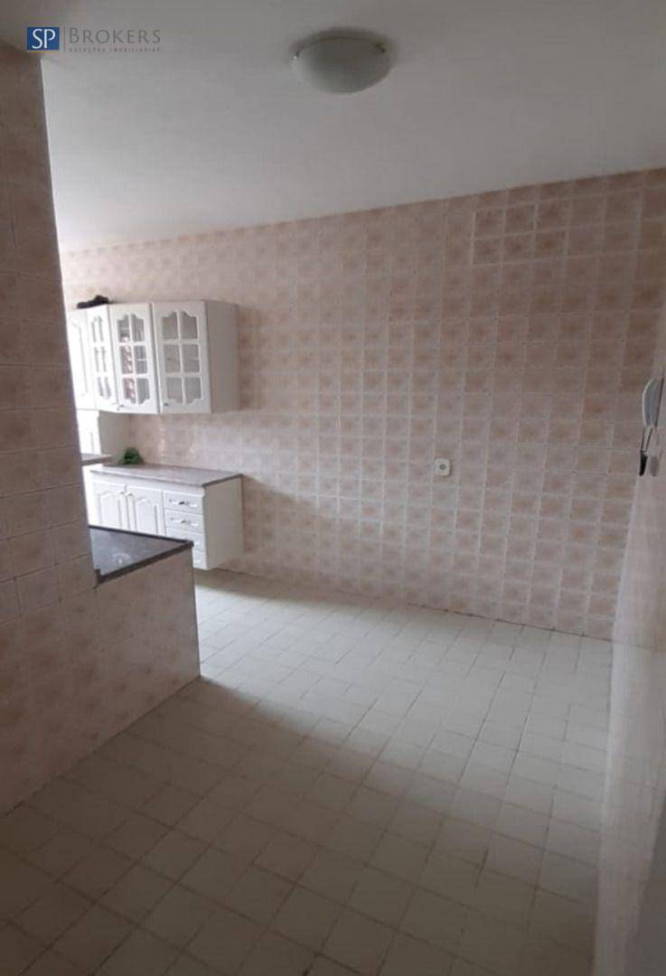 Apartamento à venda com 2 quartos, 80m² - Foto 4