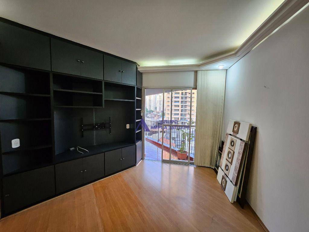 Apartamento à venda com 2 quartos, 65m² - Foto 10