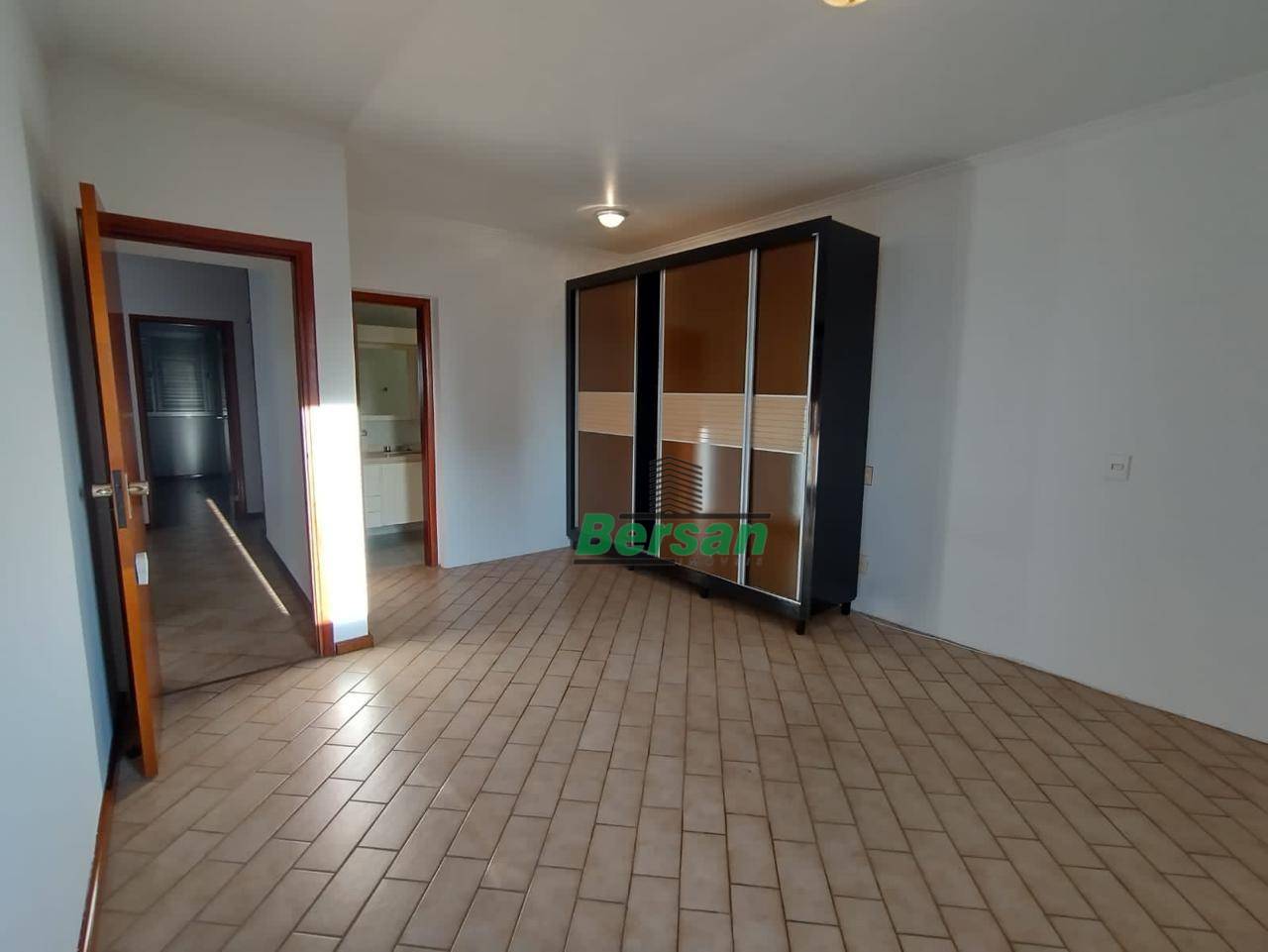 Apartamento à venda com 3 quartos, 126m² - Foto 33