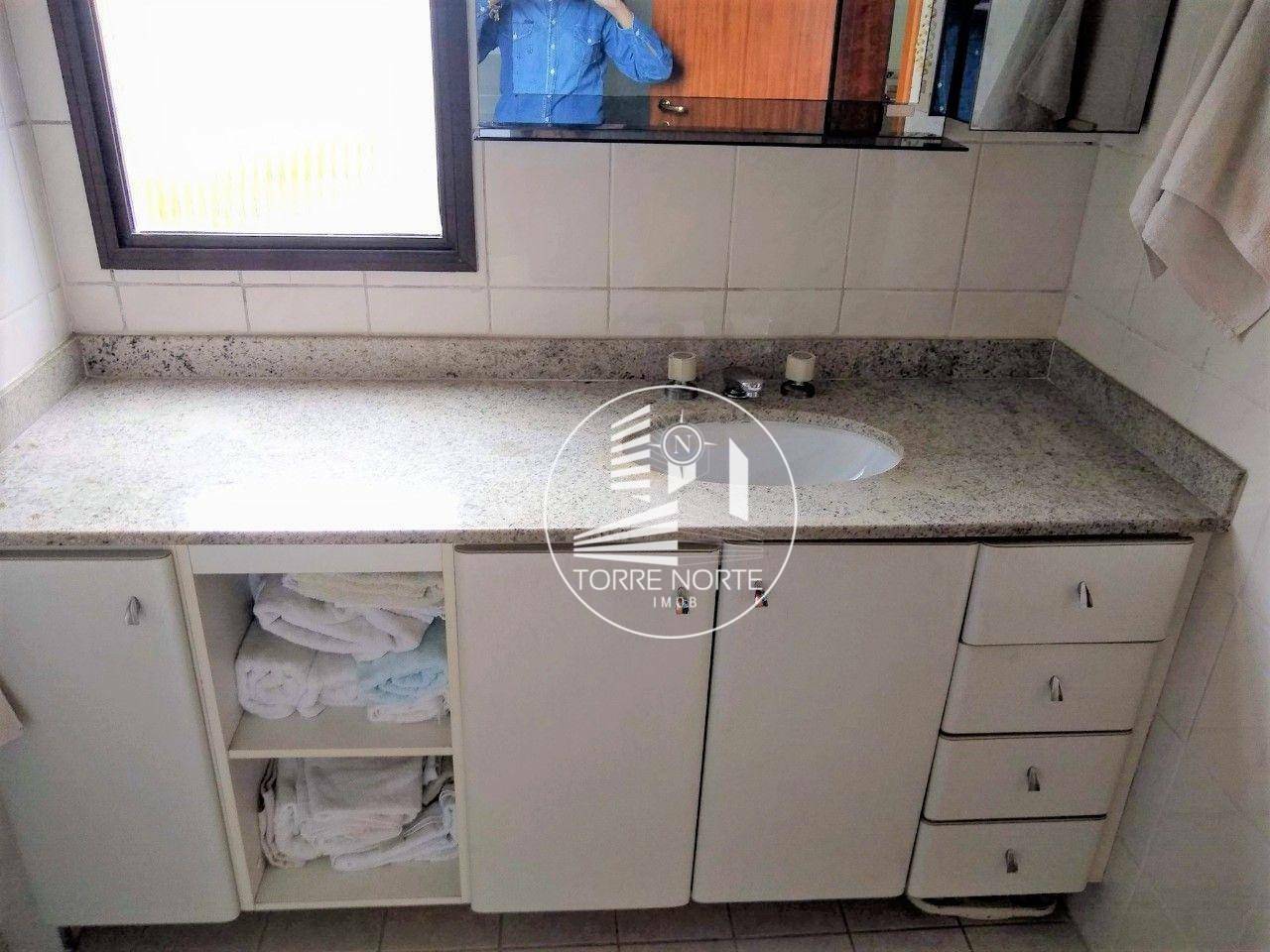 Apartamento à venda com 4 quartos, 137m² - Foto 34