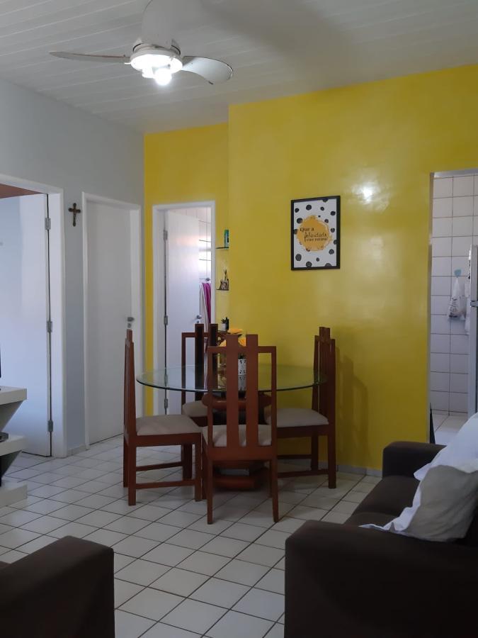 Apartamento à venda com 2 quartos, 42m² - Foto 2