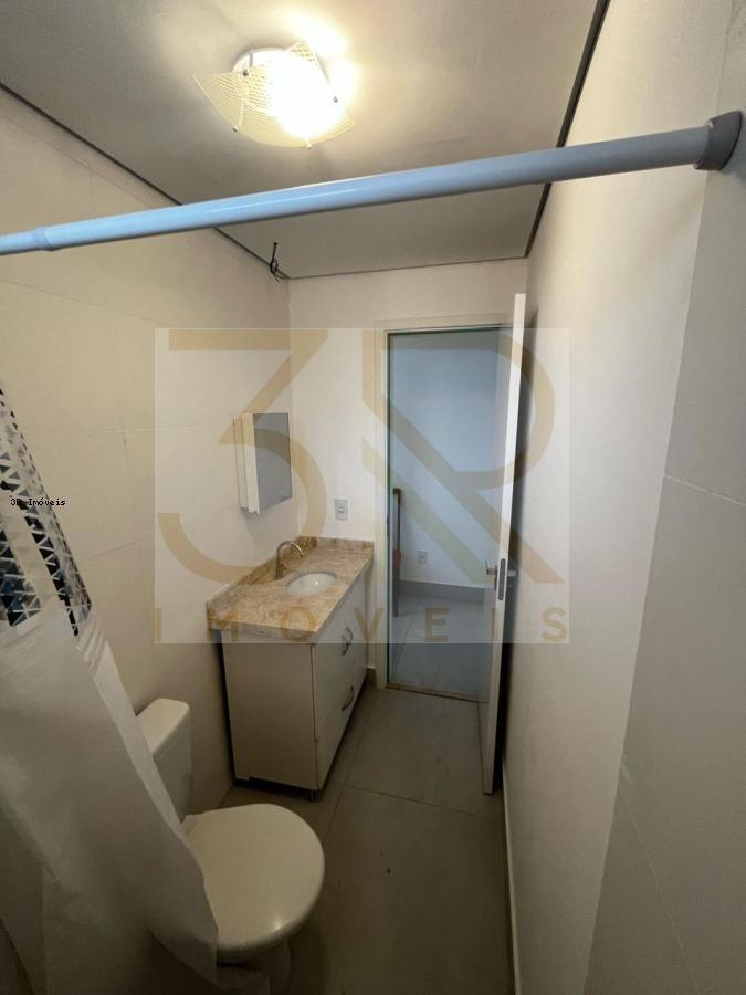 Apartamento para alugar com 2 quartos, 59m² - Foto 10