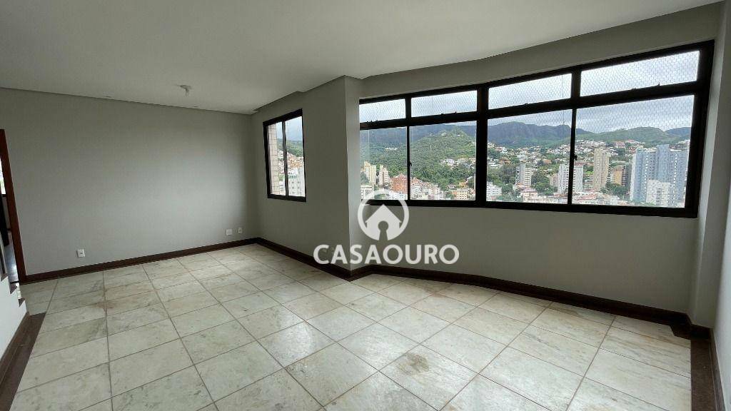 Cobertura à venda com 4 quartos, 260m² - Foto 2