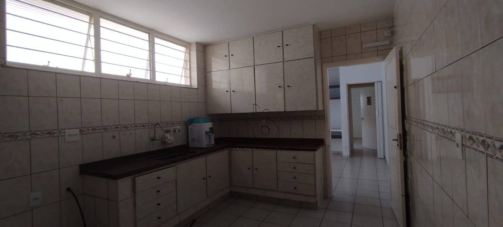 Casa para alugar com 3 quartos, 193m² - Foto 24