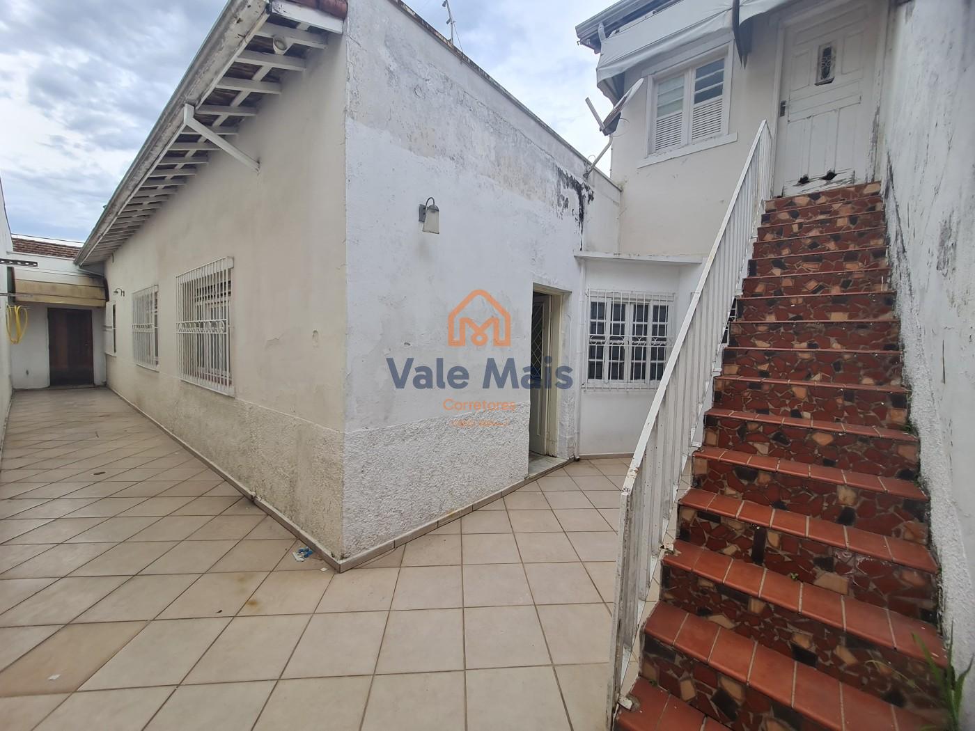 Casa para alugar com 3 quartos, 180m² - Foto 14