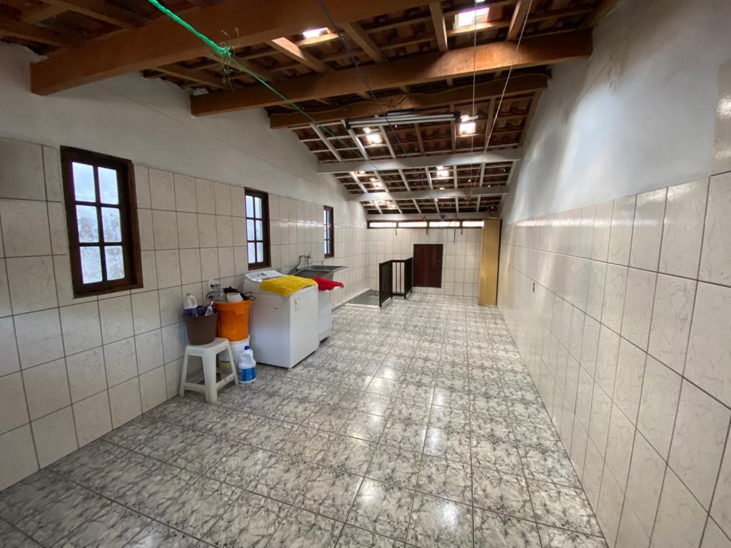 Sobrado à venda com 3 quartos, 220m² - Foto 26