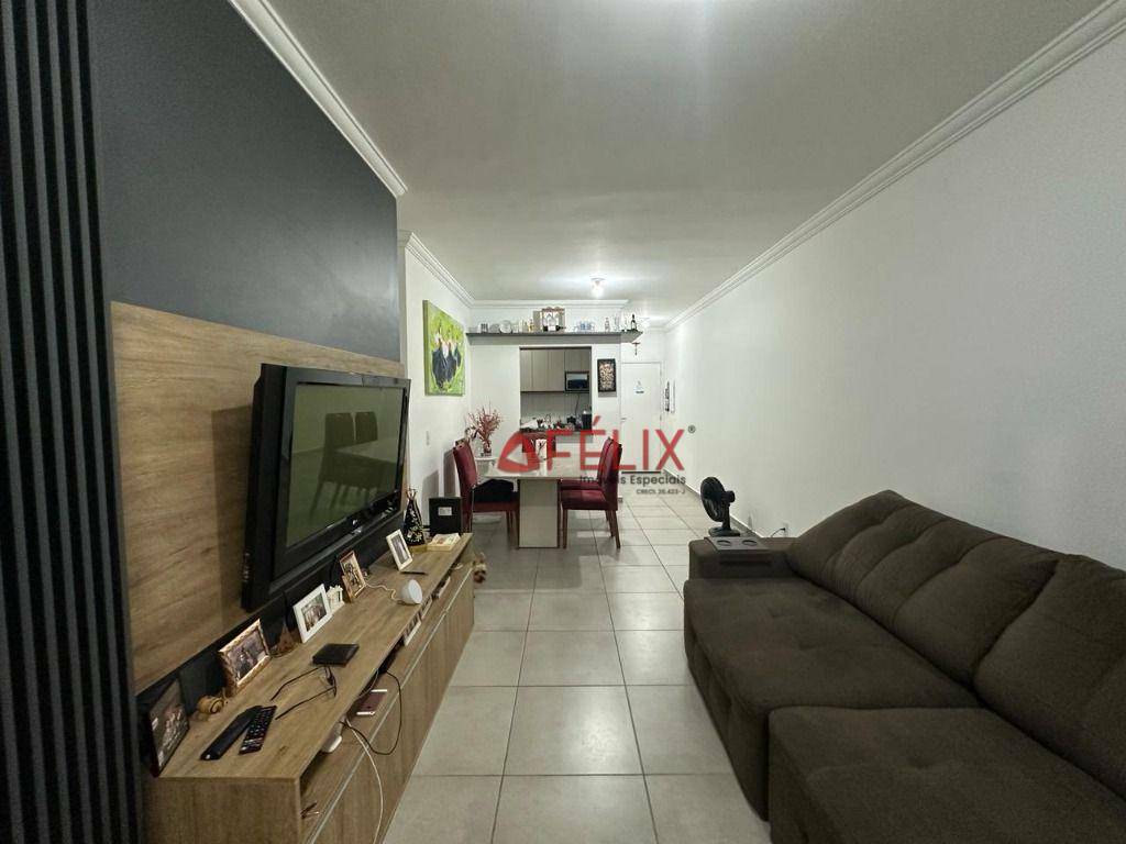 Apartamento à venda com 2 quartos, 74m² - Foto 3