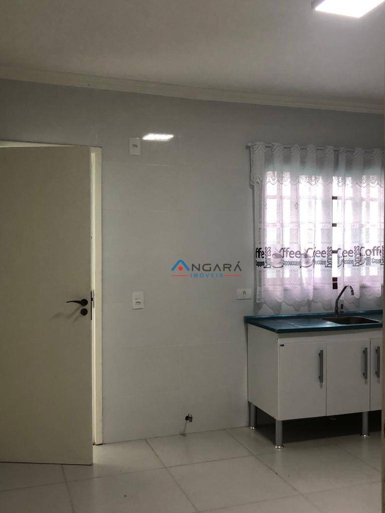 Sobrado à venda com 3 quartos, 120m² - Foto 2