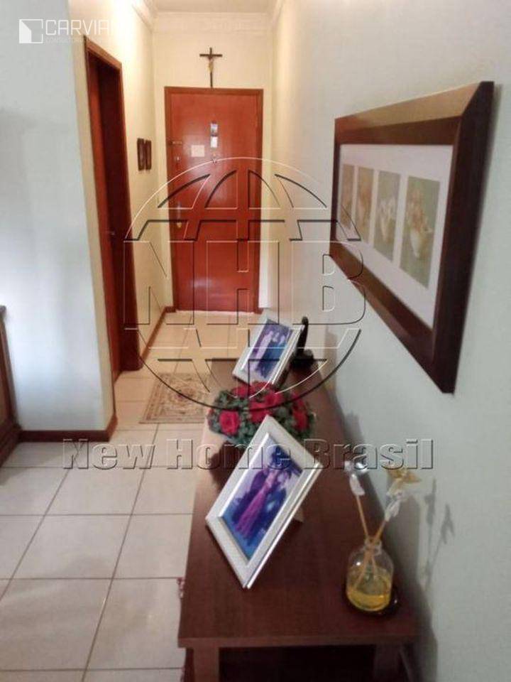 Apartamento à venda com 3 quartos, 119m² - Foto 9