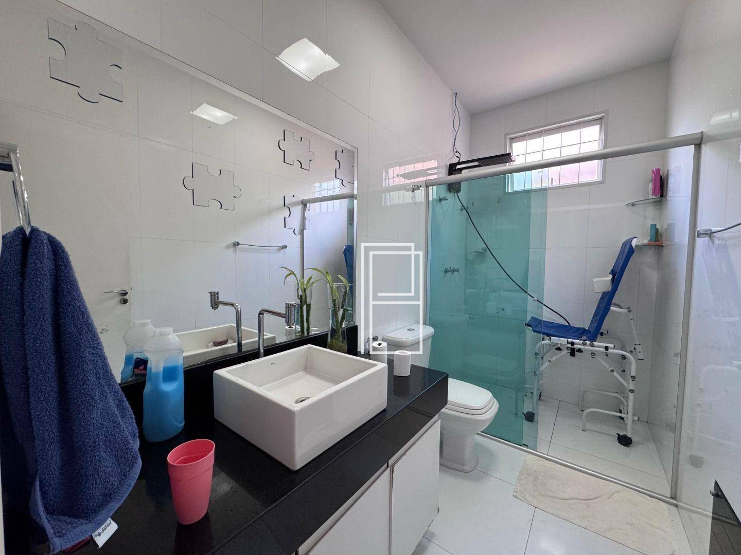 Casa à venda com 5 quartos, 280m² - Foto 22