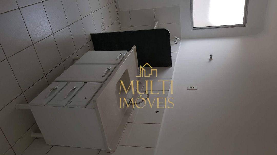 Apartamento à venda com 2 quartos, 46m² - Foto 2