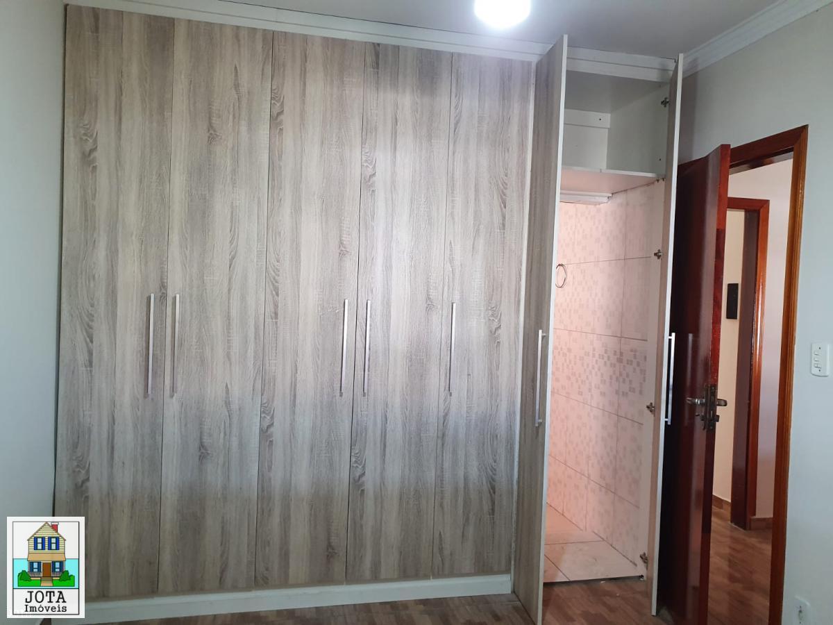 Casa à venda com 3 quartos, 180m² - Foto 12