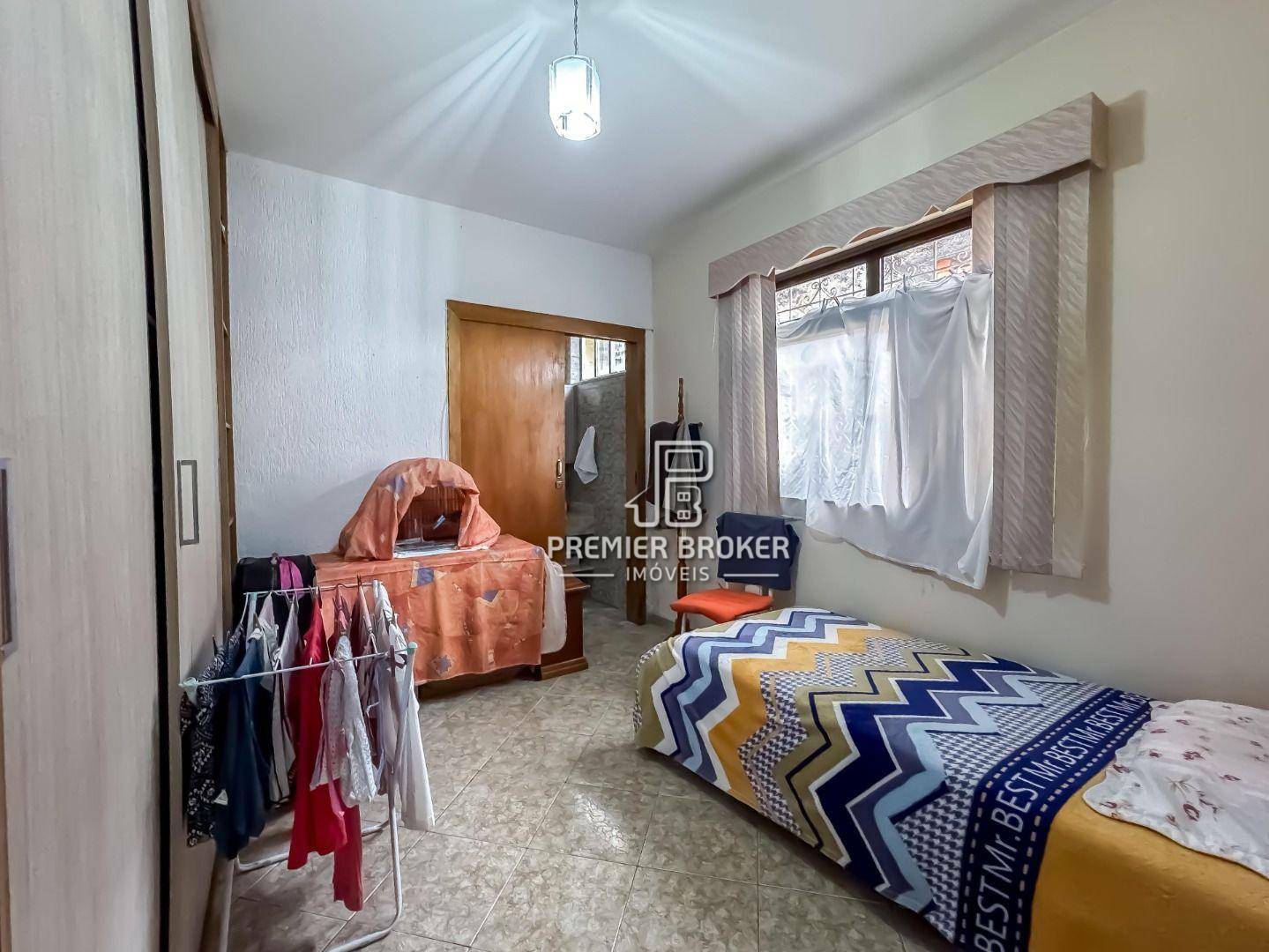 Casa à venda com 2 quartos, 70m² - Foto 13