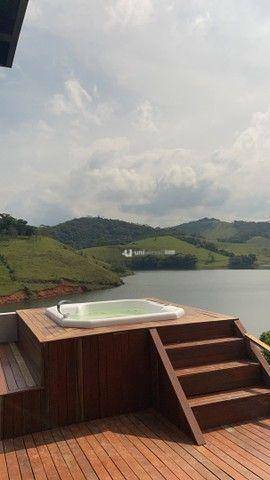Casa de Condomínio à venda com 4 quartos, 400m² - Foto 9