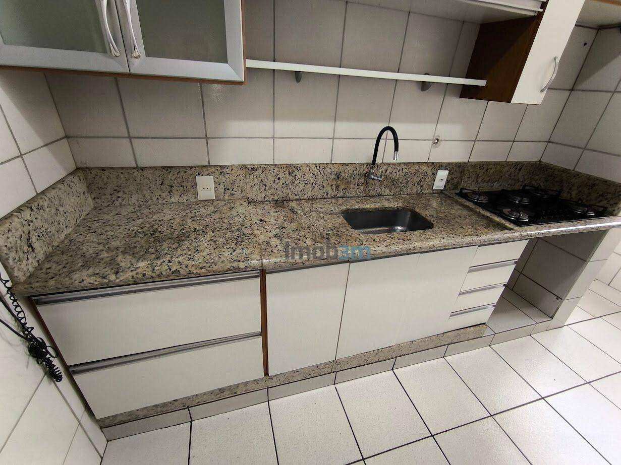 Apartamento à venda com 3 quartos, 66m² - Foto 7