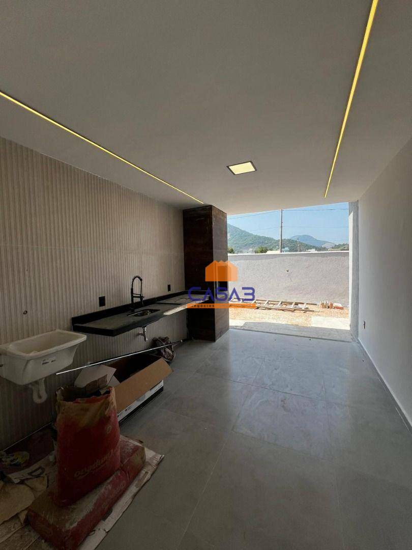 Casa à venda com 3 quartos, 128m² - Foto 13